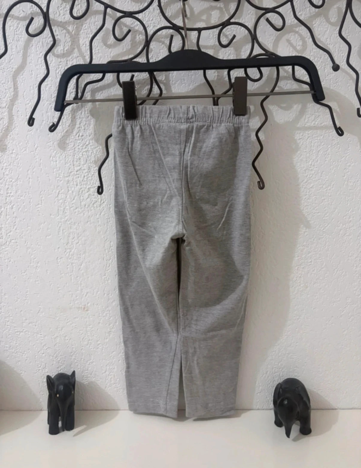 Legging Gris Melange Detalle Corazón de Strass - Punkidz - Talla 26 Meses – photo 4